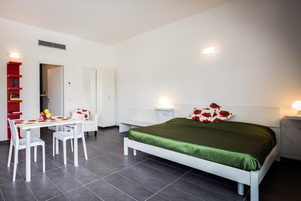 Peloni Aparthotel